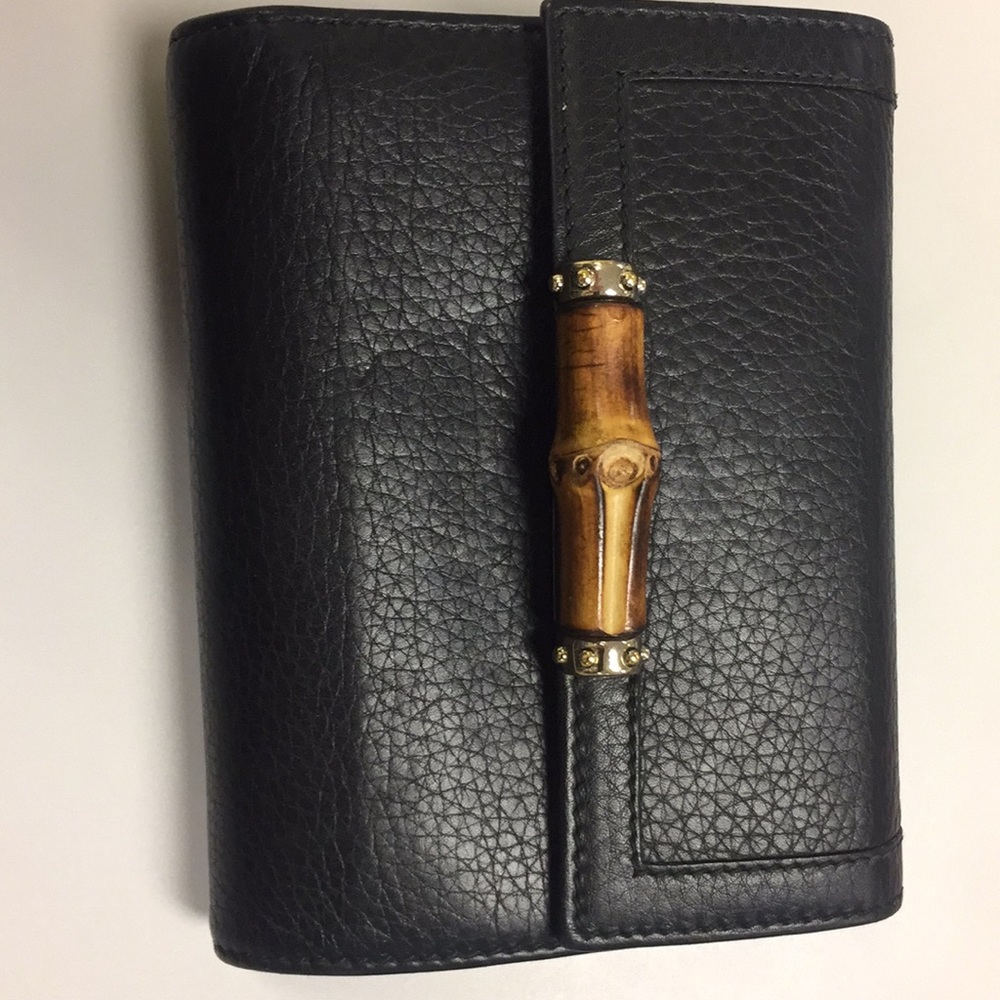 Gucci wallet